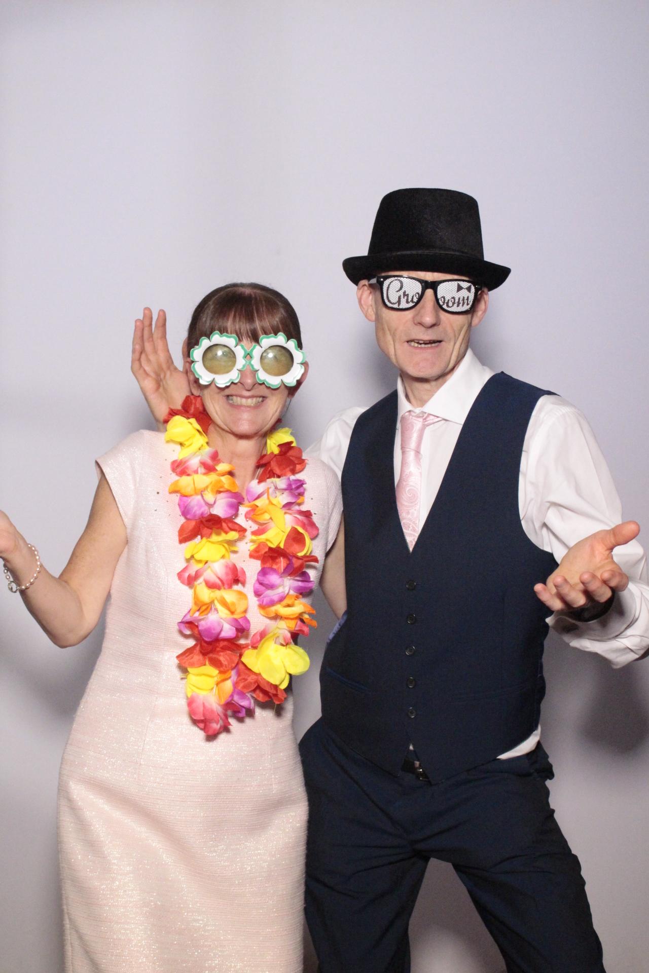 Gemma & Scott's Wedding | View more photos from the event at gallery.myphotoboothexperience.co.uk/u/MyPhotoBoothExperienceLtd/Gemma-Scotts-Wedding